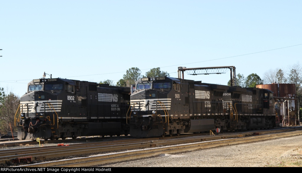 NS 8902, 9619, & 8904 sit at the fuel rack at Glenwood Yard